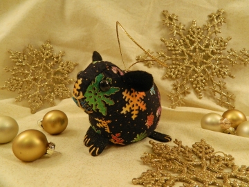 Black with Colorful Snow Guinea Pig Ornament