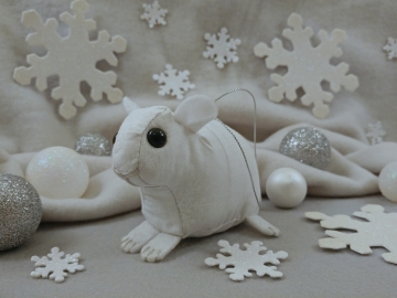 White Snowflakes Guinea Pig Ornament (Silver)
